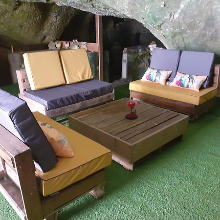 Esprit Troglo Villa Beaumont-en-Veron ภายนอก รูปภาพ
